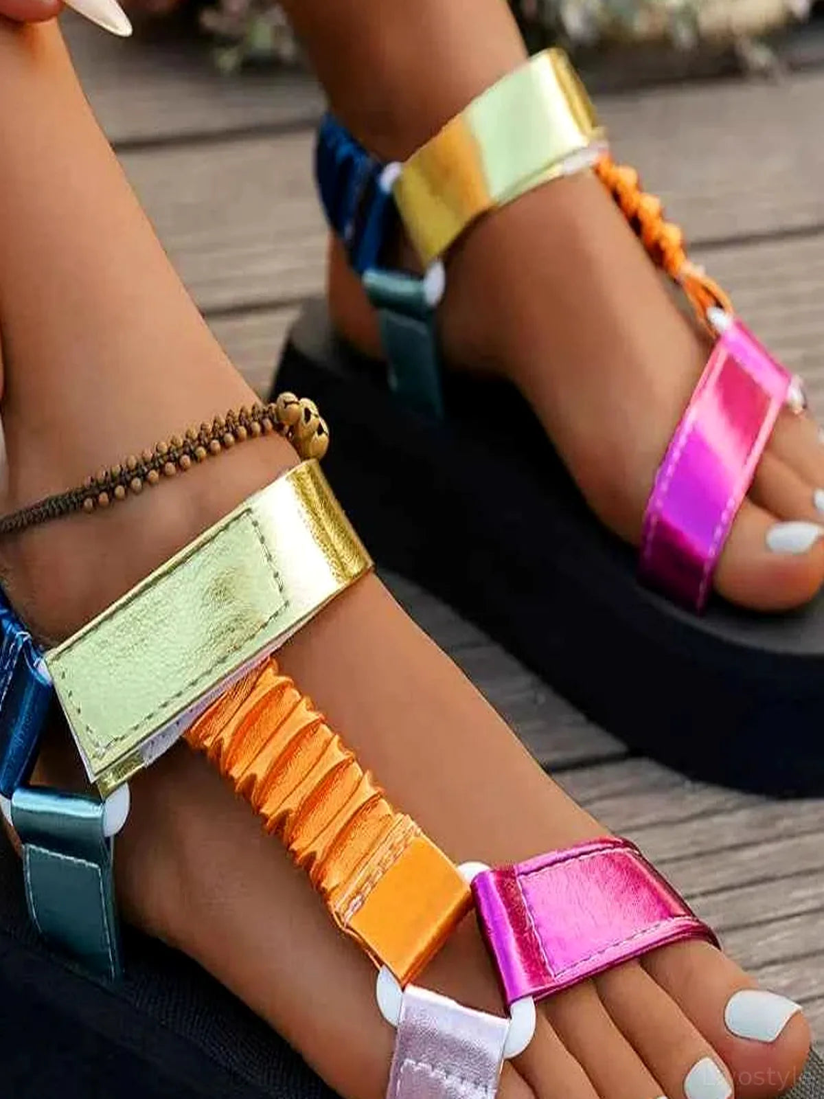 Metallic Strappy Open Toe Platform Sandals