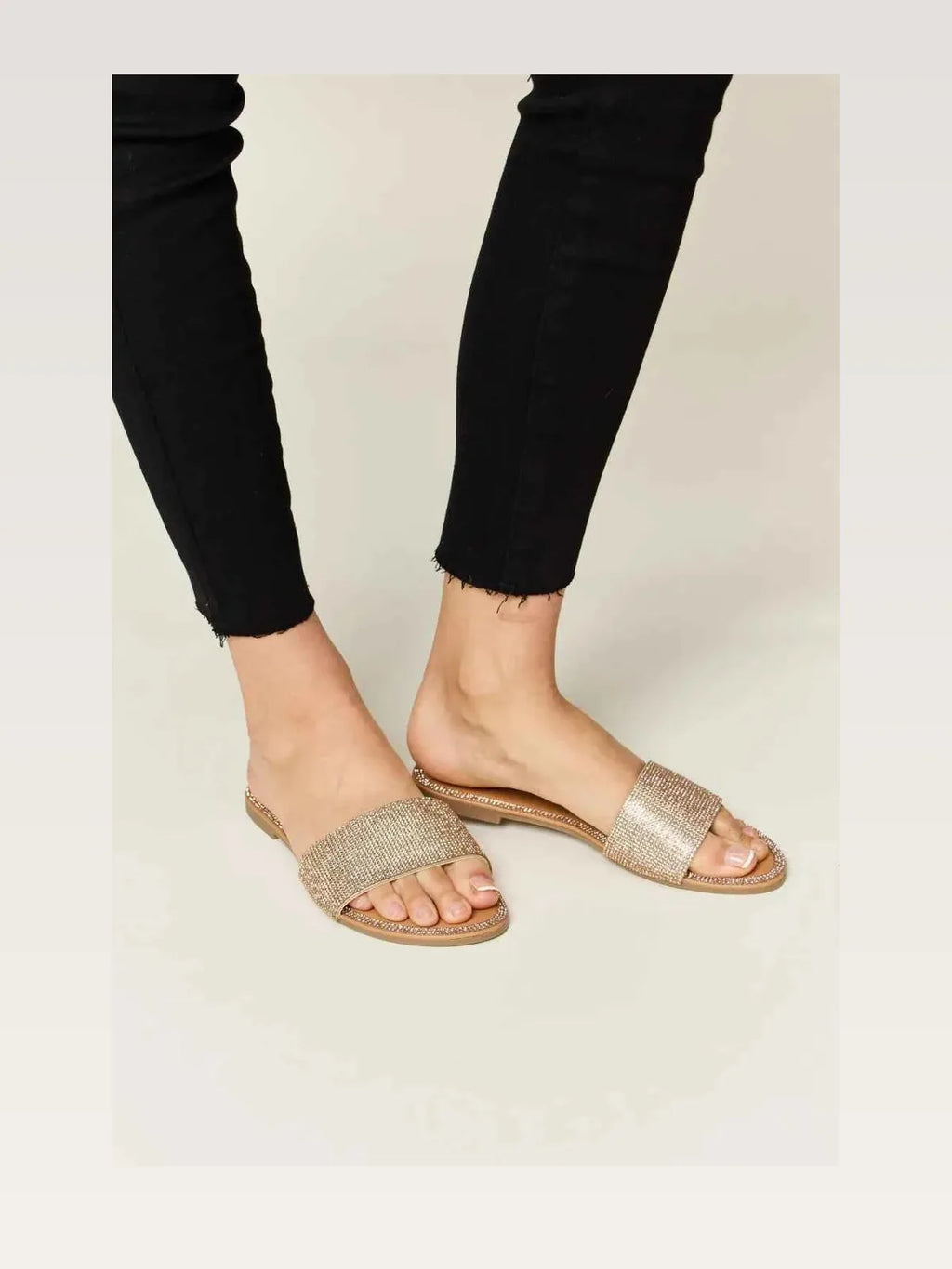 Rhinestone Open Toe Flat Sandals