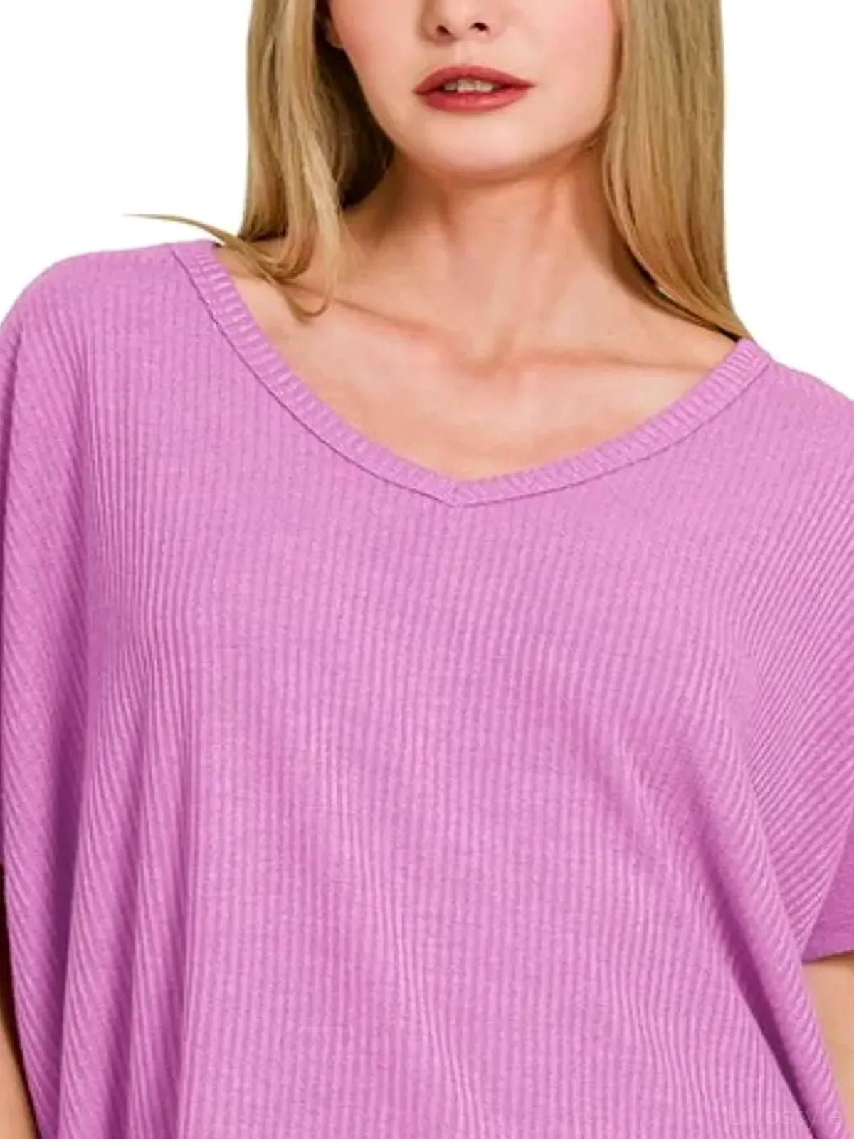 Ribbed V-Neck Short Sleeve Knit Top – Relaxed Fit