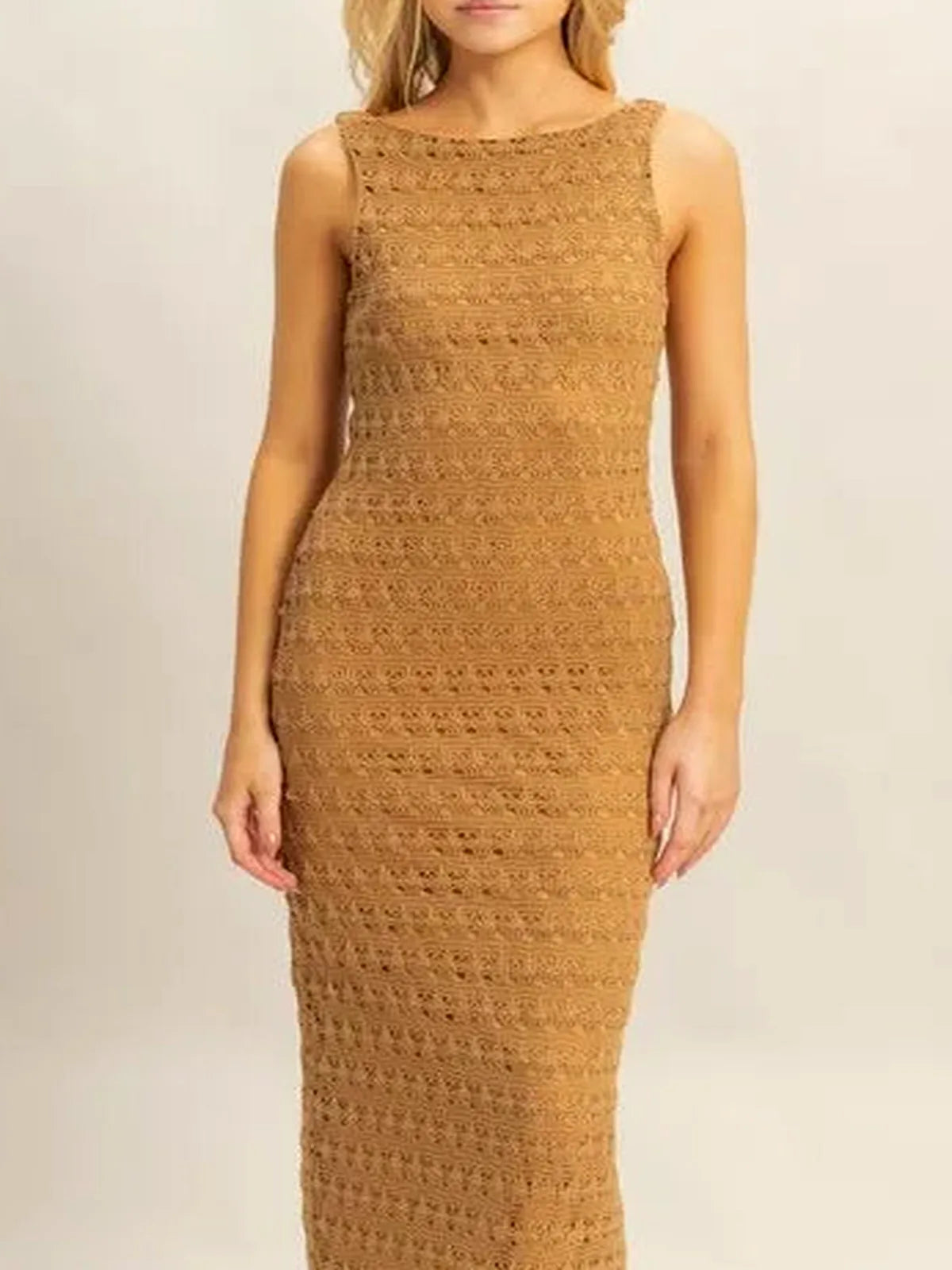 Bohemian Crochet Sleeveless Maxi Dress with Open Back