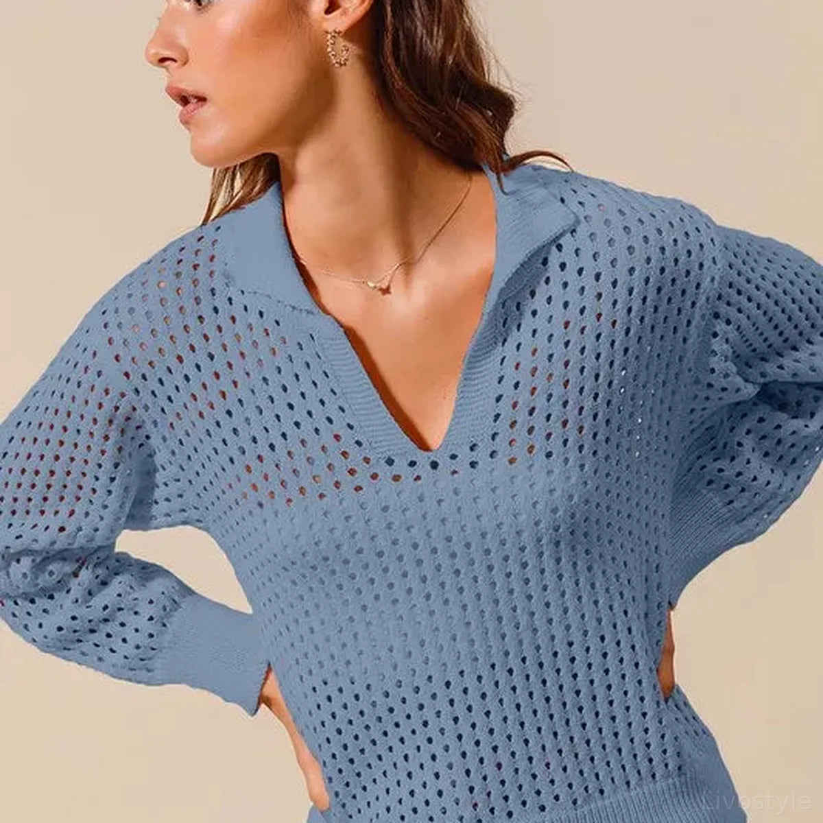 Open Knit Polo Collar Sweater with V-Neck and Long Sleeves