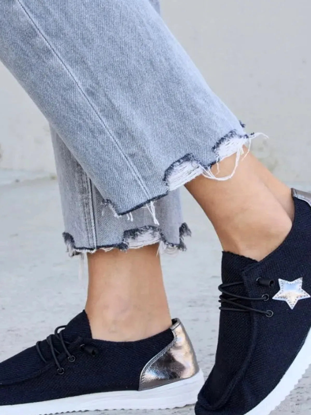 Star Detail Lace-Up Flat Sneakers