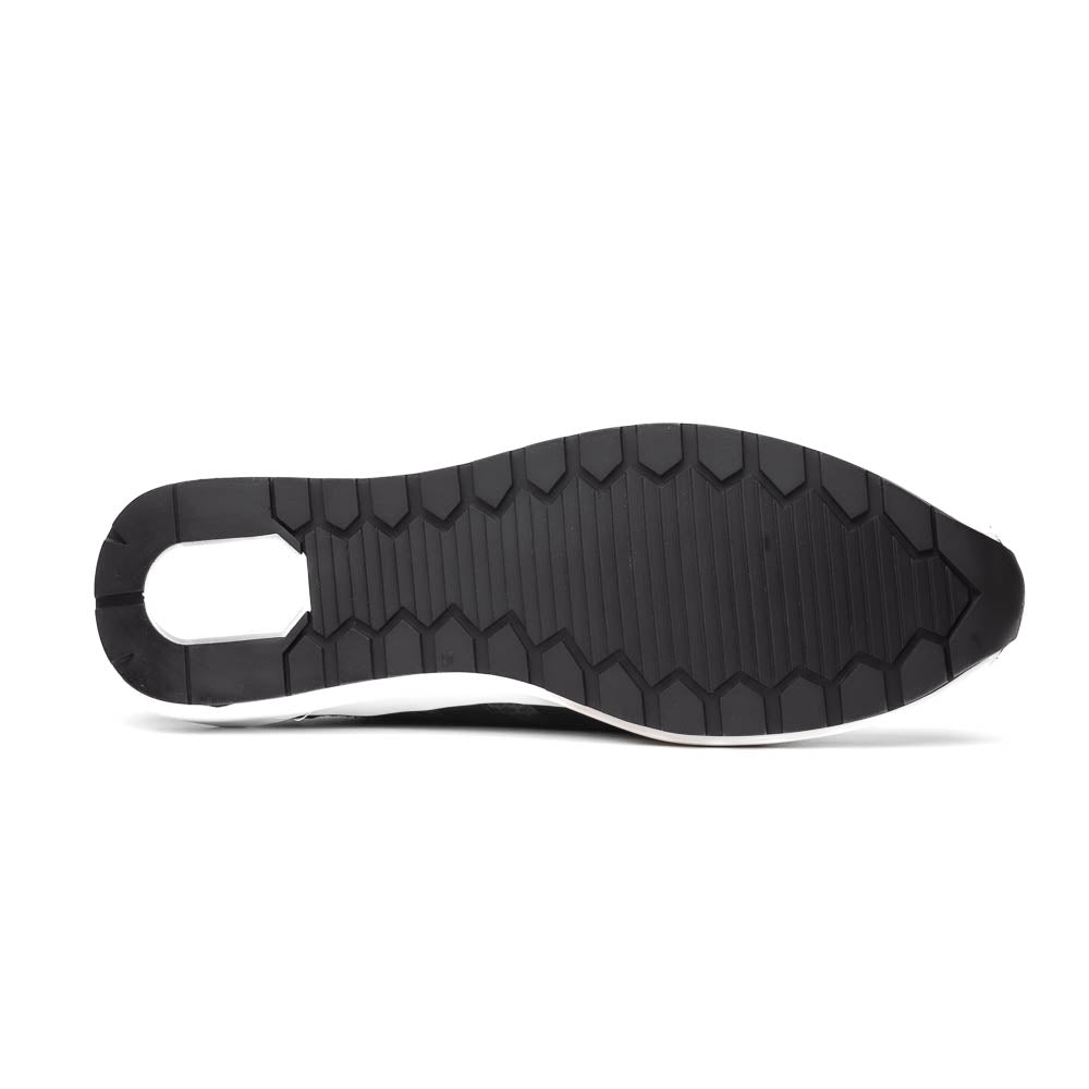 Verona Black